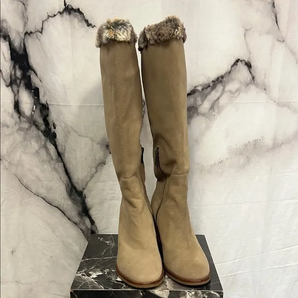 Johnston &amp; Murphy Tan Winter Boots with Faux Fur Trim