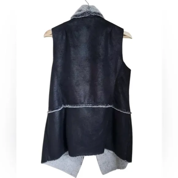 Jones New York Signature Faux Fur Asymmetrical Vest in Silver Fox Size L NWT