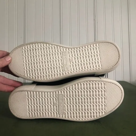 J/Slides NYC NWT W’Proof Fleece Lined Nubuck Boots