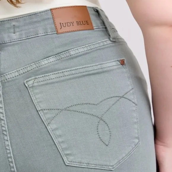 Judy Blue Embroidered Pockets High Rise Distressed Denim Mid-length Jean Shorts