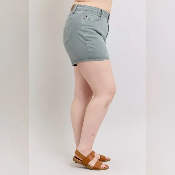 Judy Blue Embroidered Pockets High Rise Distressed Denim Mid-length Jean Shorts