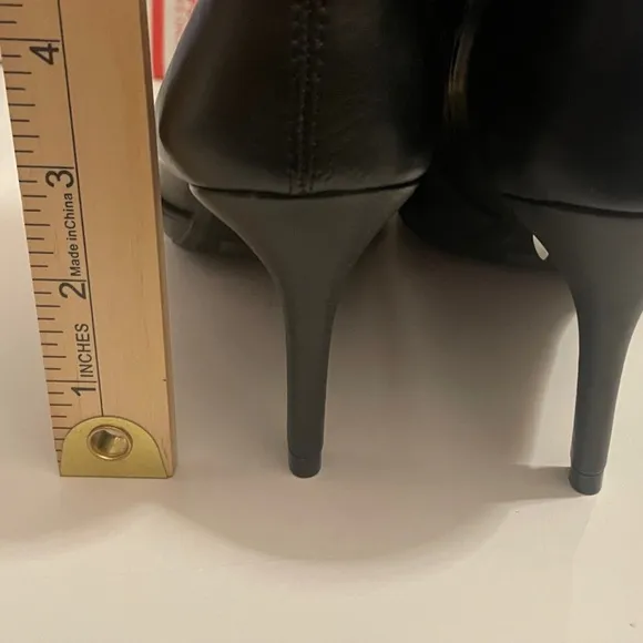 JUICY COUTURE 3PC SET BLACK FAUX LEATHER &amp; GOLD CUBAN LINK BOOTS SZ 7.5