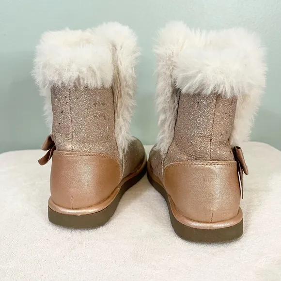 Juicy Couture Toddler Girls Sparkly Faux Fur LIL WINDSOR Boots Size 12M