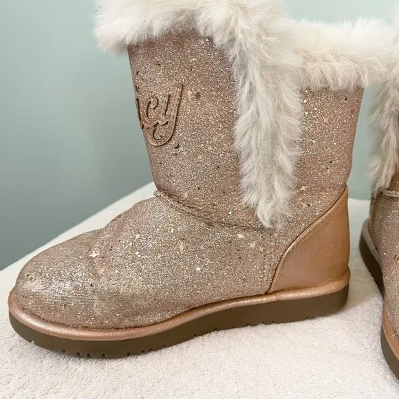 Juicy Couture Toddler Girls Sparkly Faux Fur LIL WINDSOR Boots Size 12M