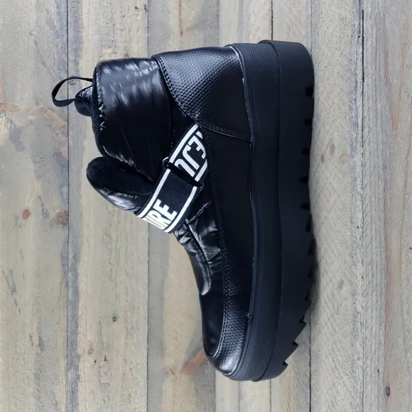 Juicy Couture Veronica Black Winter Platform Puffer Boots NEW