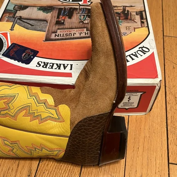Justin Boots for men. Like new! Size 8.5