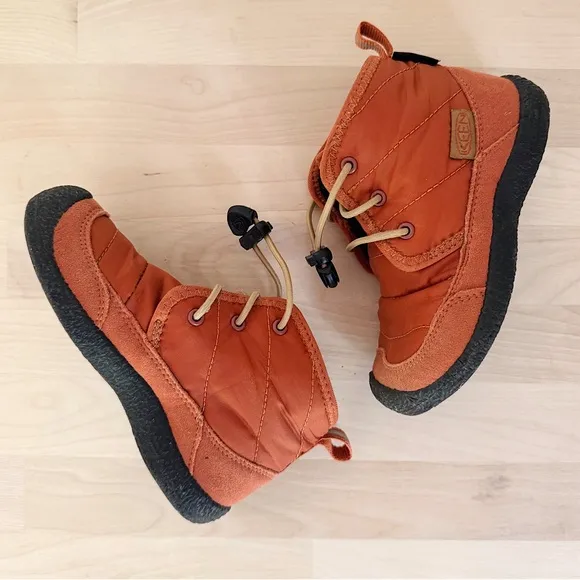 KEEN Kids’ Howser II Waterproof Chukka Boots in Potters Clay Toddler Boy Size 10