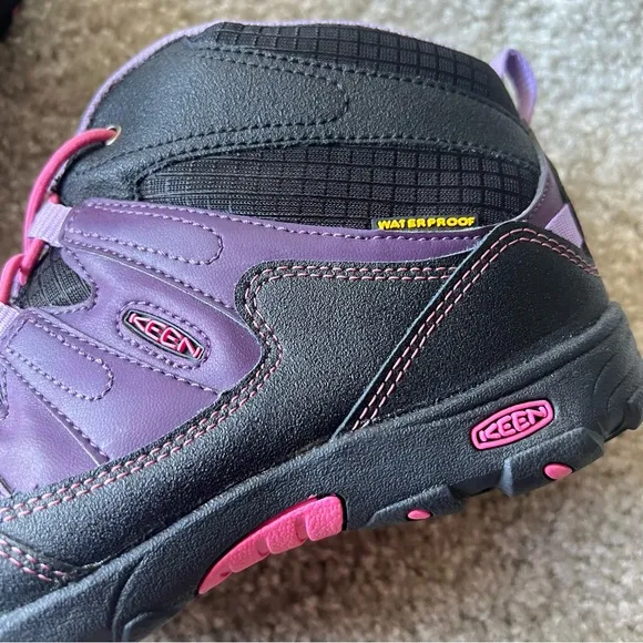 Keen Pagosa Mid Waterproof Hiking Boots