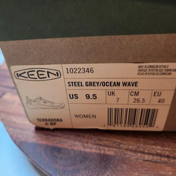 Keen Terradora II waterproof shoes womens 9.5