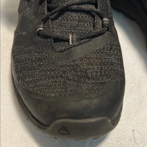 Keen Women's Black Lace Up Boots