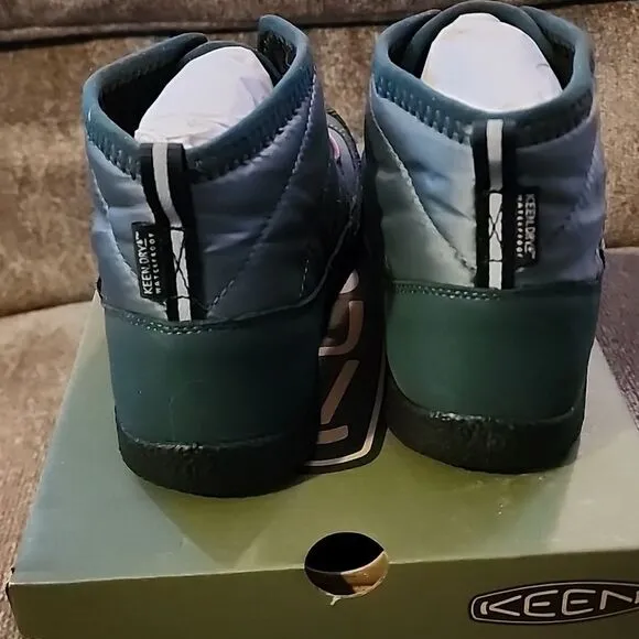 Keen Kids' Green and Pink lace boots NWOT in box Boots size 3