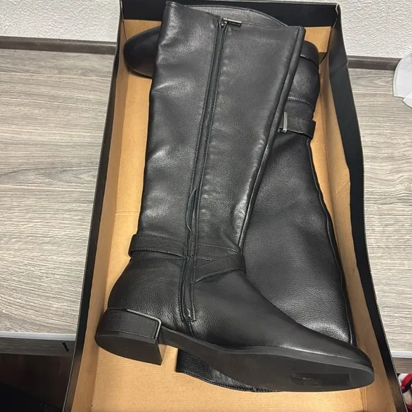 Kenneth Cole Women Branden Buckle Riding Boots, Black (REGULAR CALF)