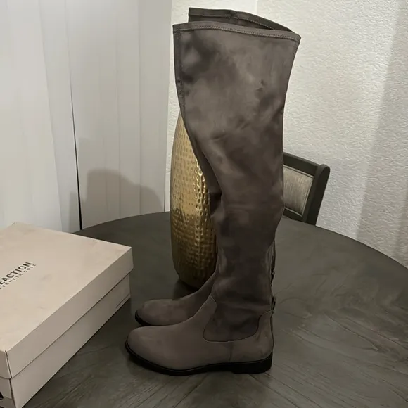 Kenneth Cole Women Medium Wind,y Over,The,Knee Boots, Dark Grey
