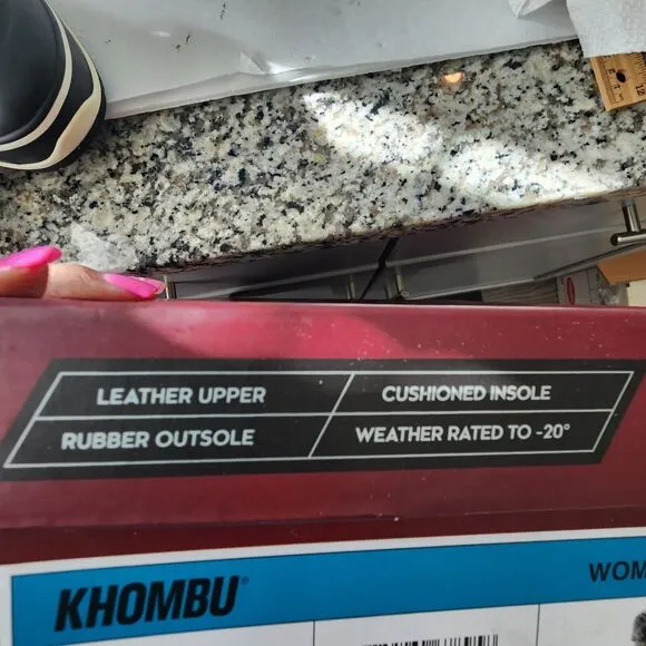 Khombu Emily Winter Snow Boot Womens Size 10 Grey Leather Faux Fur New With Box