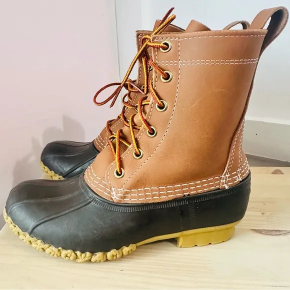 Kid's Duck Boots Sz.2 L.L. Bean Lace Up Rain Winter