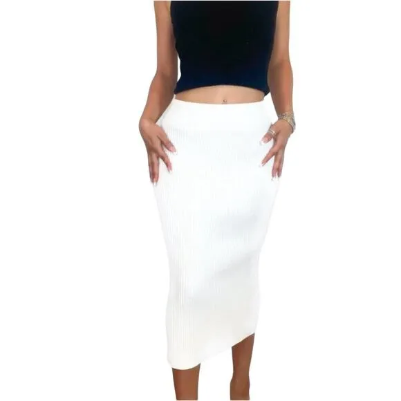 Knit Midi Skirt in White Size S