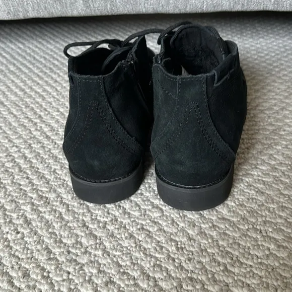 Koolaburra by UGG Asaiah Chukka Boots
