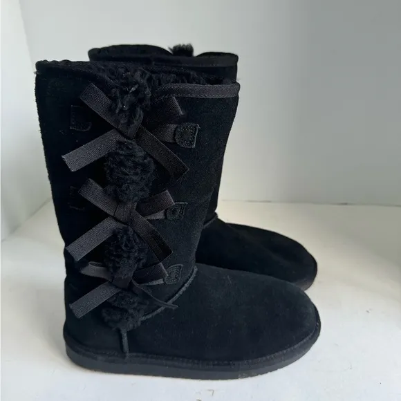 Koolaburra by UGG Victoria Tall Size 3
