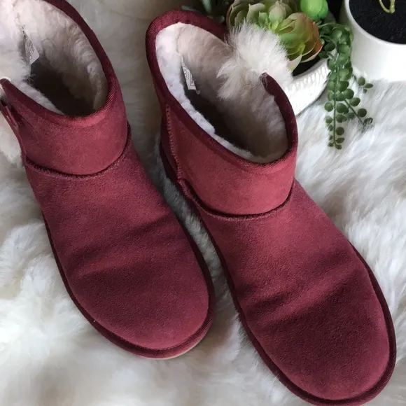 KOOLABURRA BY UGG WOMEN ROSE COLOR BOOTS SIZE 8