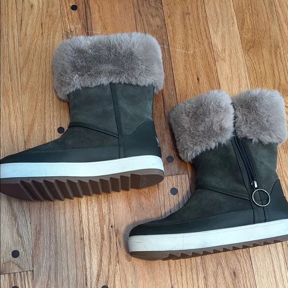 Koolaburra UGG Tynlee Womens Waterproof Snow Boots Gray Suede Faux Fur size 8