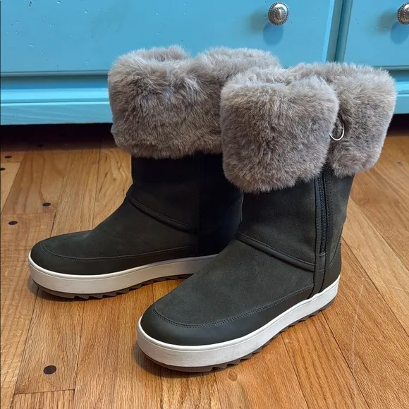 Koolaburra UGG Tynlee Womens Waterproof Snow Boots Gray Suede Faux Fur size 8