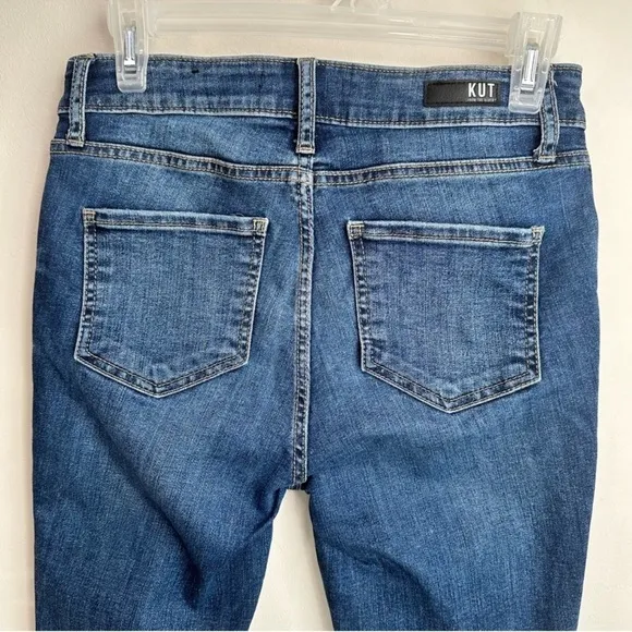 Kut from the Kloth Donna FabAb High Rise Skinny Jeans Medium Wash Size 2P *EUC*