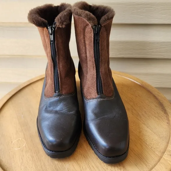 La Canadienne women's boots size 7.5M
