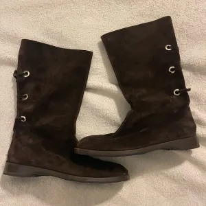 Ladies Jimmy Choo Chocolate Brown Suede Boots w/Fur Lining Size 37