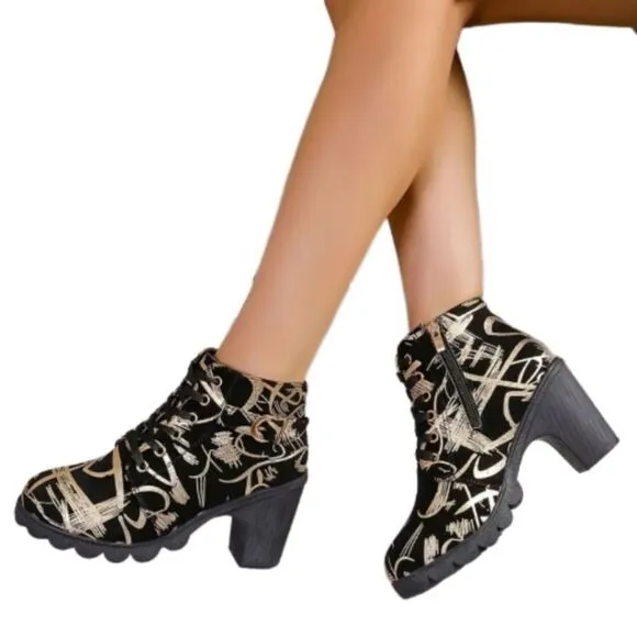 Ladies printed boots sz 7.5