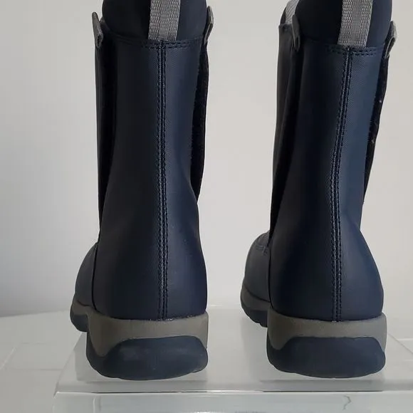 Lands'end Youth boots waterproof winter navy hiking sz 4M