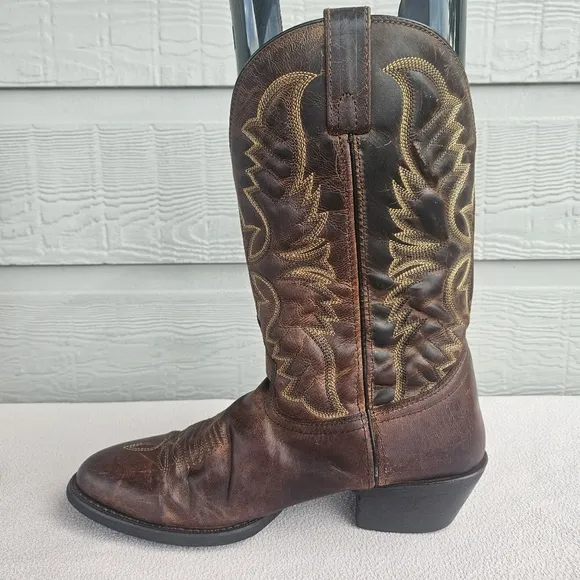 Laredo Birchwood Brown Leather Men SZ 9 Western Cowboy Embroidered Boots 68452