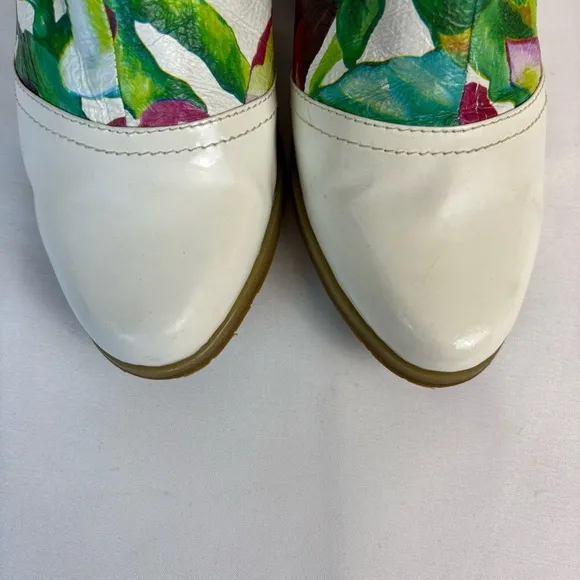 L’artiste Spring Step Leather Ankle Boots Floral Chic Booties White Size 8.5