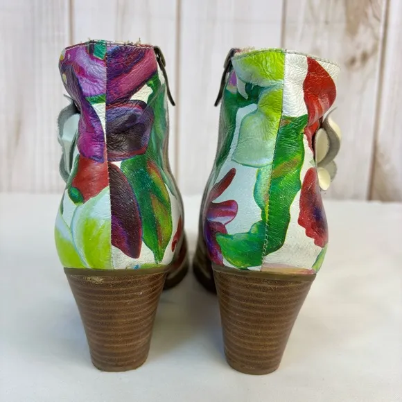 L’artiste Spring Step Leather Ankle Boots Floral Chic Booties White Size 8.5