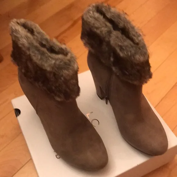 LC Lauren Conrad Cappuccino Women Ankle Boots 9.5