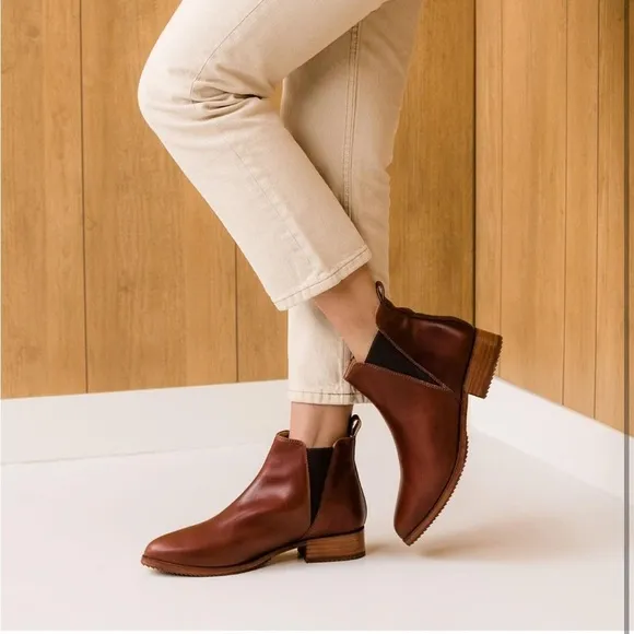 Leather Nisolo Eva Everyday Chelsea Boots for Women