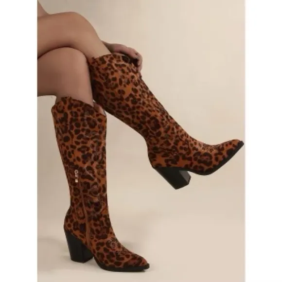 Leopard Print Winter Boots AI