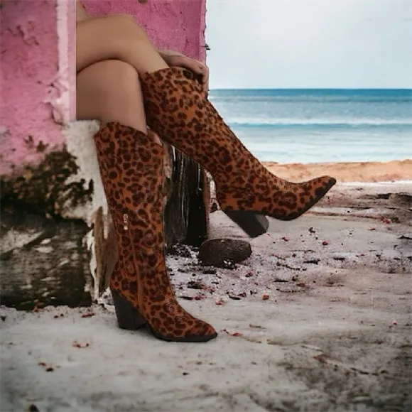 Leopard Print Winter Boots AI
