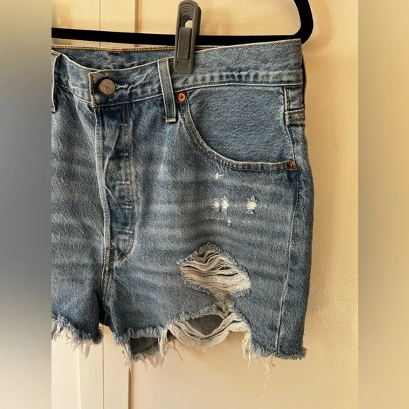 Levi’s Women’s NWOT 501 Denim Jean Shorts‎ Size W34