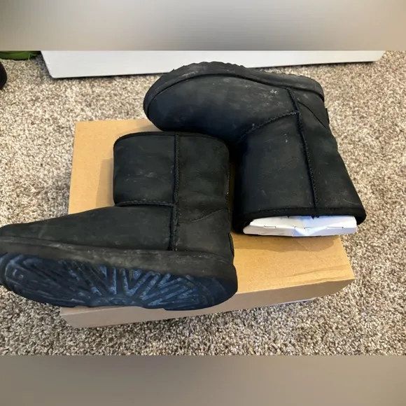 Little girls Ugg