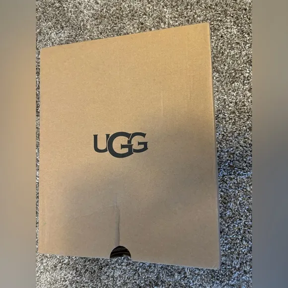 Little girls Ugg