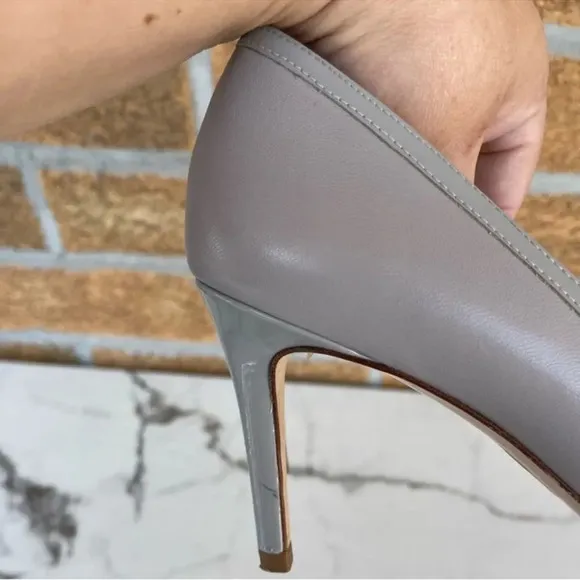 L.K. Bennett Leather Pump size 41 /10.5