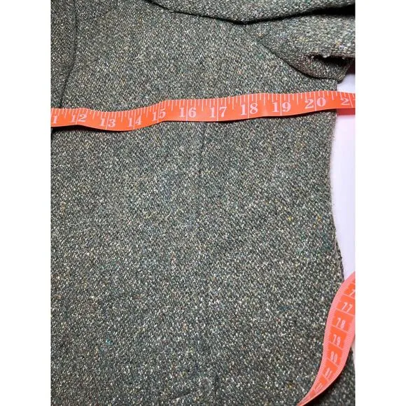 L.L. Bean Women Coat Medium Green Wool Blend Tweed Vintage Academia Classic