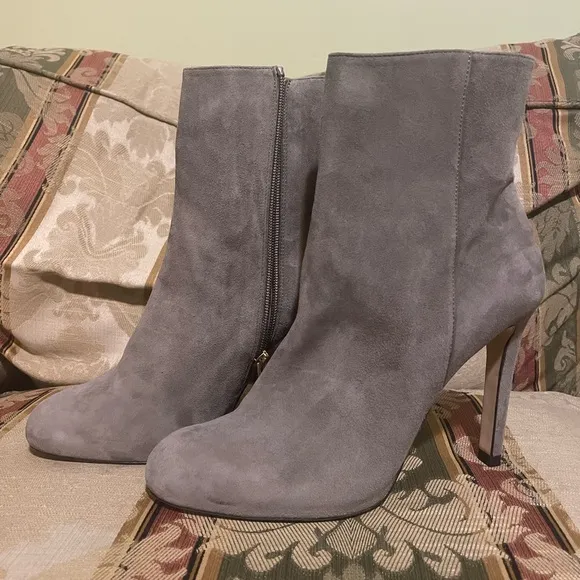 LL BENNETT Nolan Grey Suede Stiletto Ankle Boots. Size 42 EU = 11.5 US Women