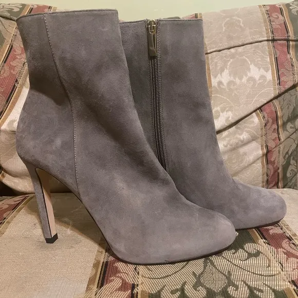 LL BENNETT Nolan Grey Suede Stiletto Ankle Boots. Size 42 EU = 11.5 US Women
