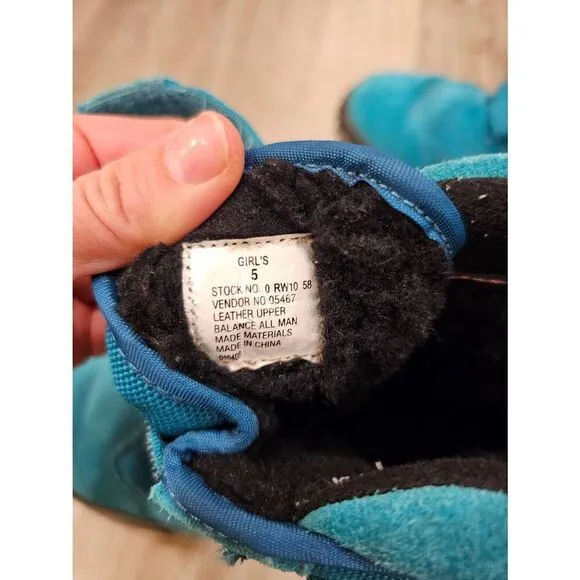 L.L.Bean Turquoise Suede Girls Winter Boots size 5