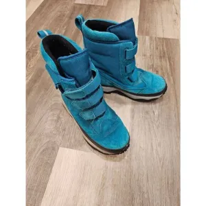 L.L.Bean Turquoise Suede Girls Winter Boots size 5
