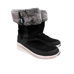 London Fog Boots with Fur size 8