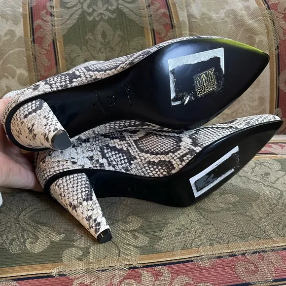 Longchamp Python Print Leather Heel Ankle Boots. Size 39 Women