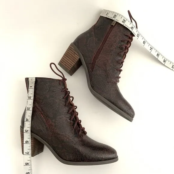 Lucky Brand Boots Women Size 6.5M Burgundy Leather Persee Snake Print Lace Up