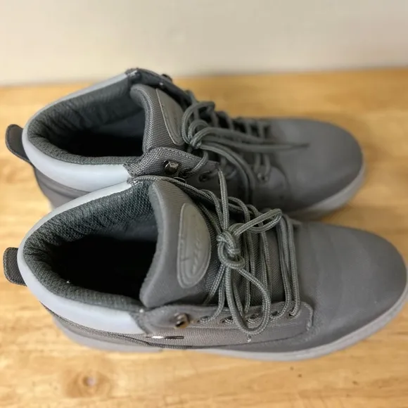 Lugz Gray Boots Sturdy Lace-Up Design